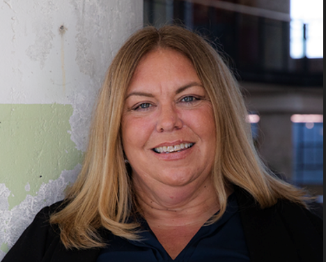 Headshot of Karen Riker